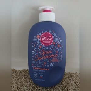 EOS Cocoa Cashmere Holiday Lotion